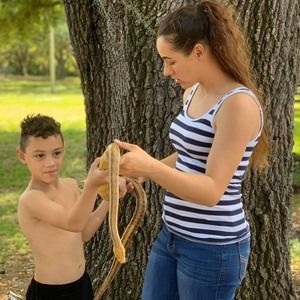 Meet your Posher, Shannon